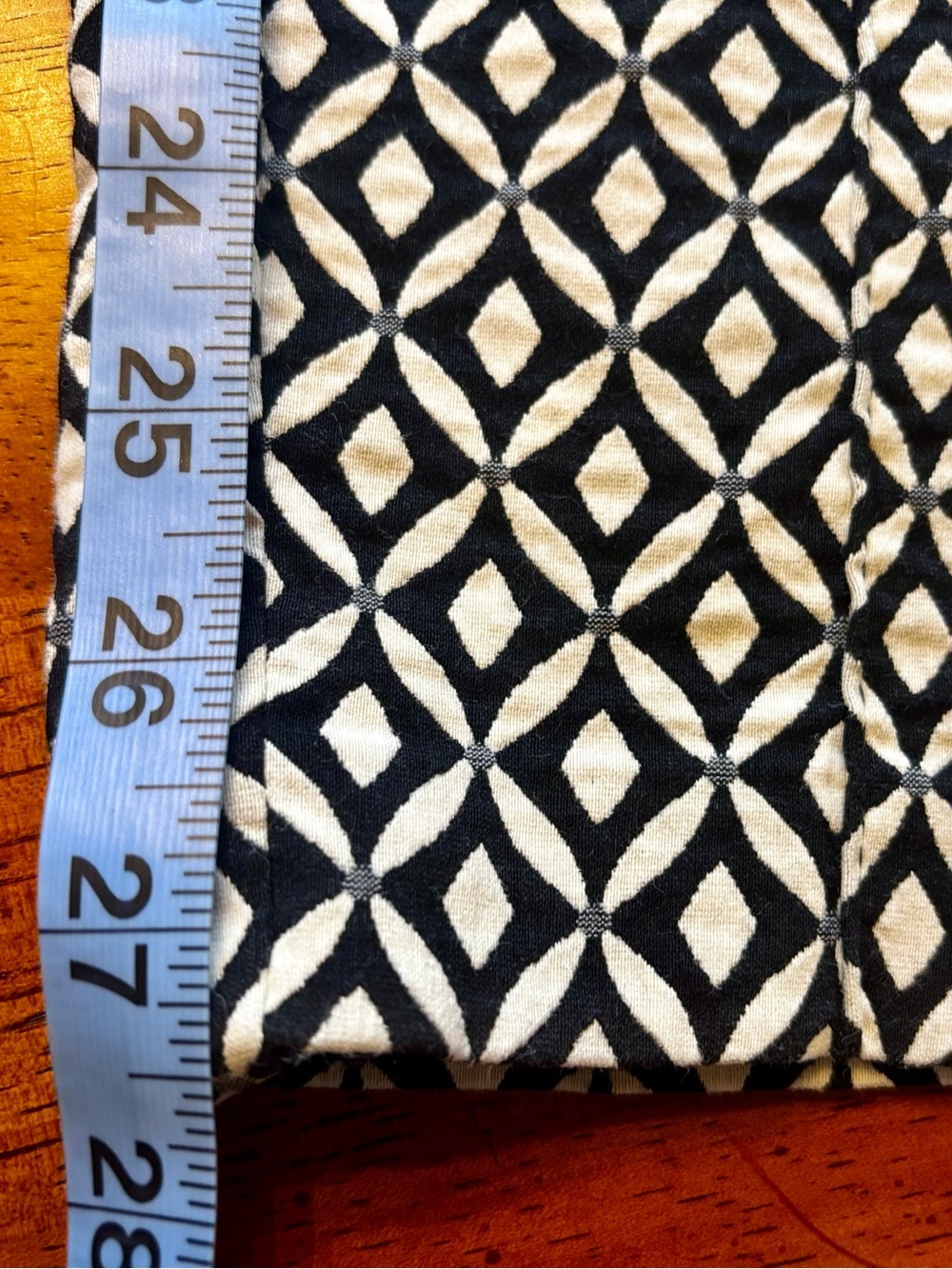 Black & White Geometric Skinny Pants - Picture 6 of 11